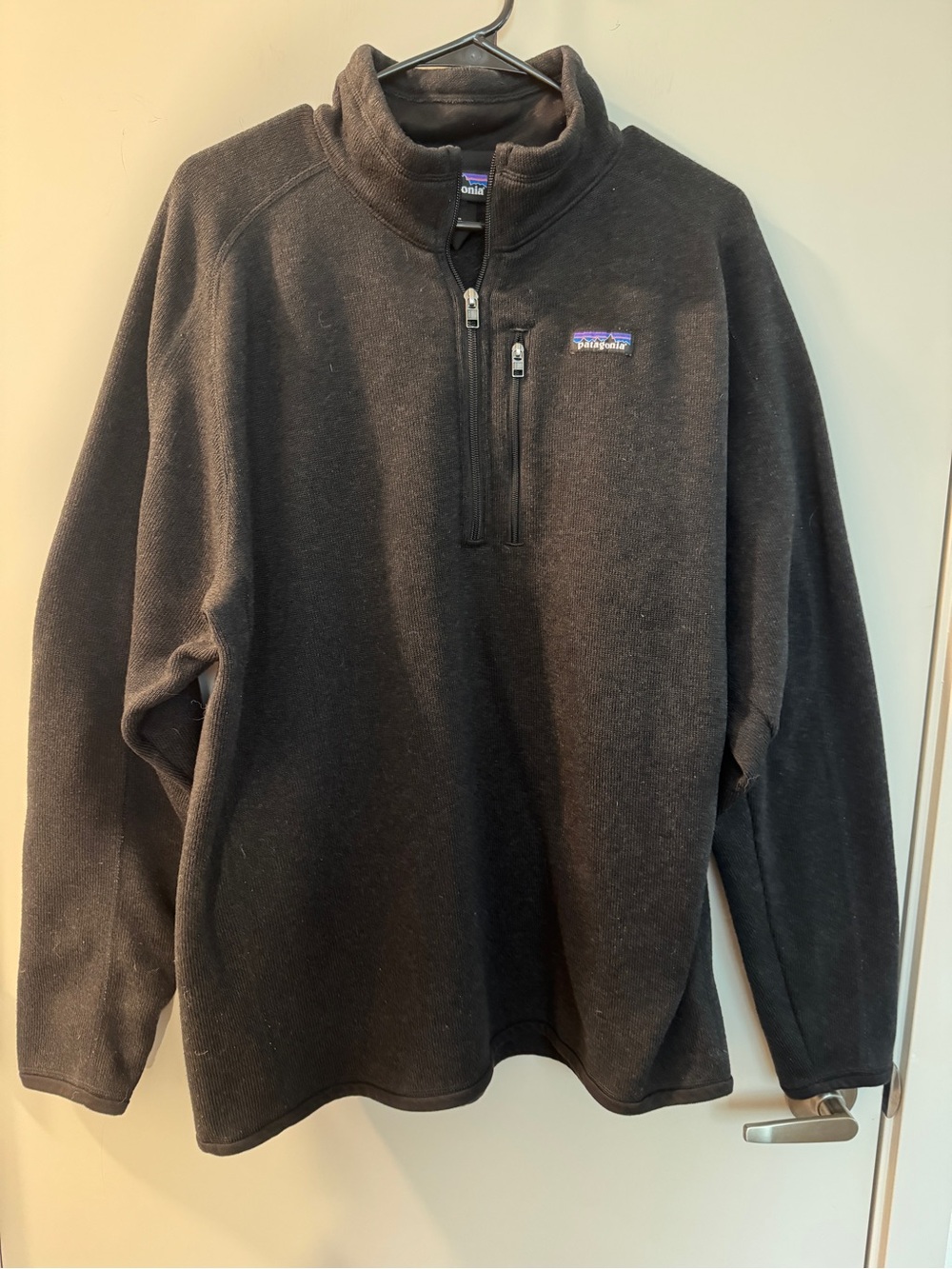 Patagonia Black Men's Half-Zip Fleece Pullover